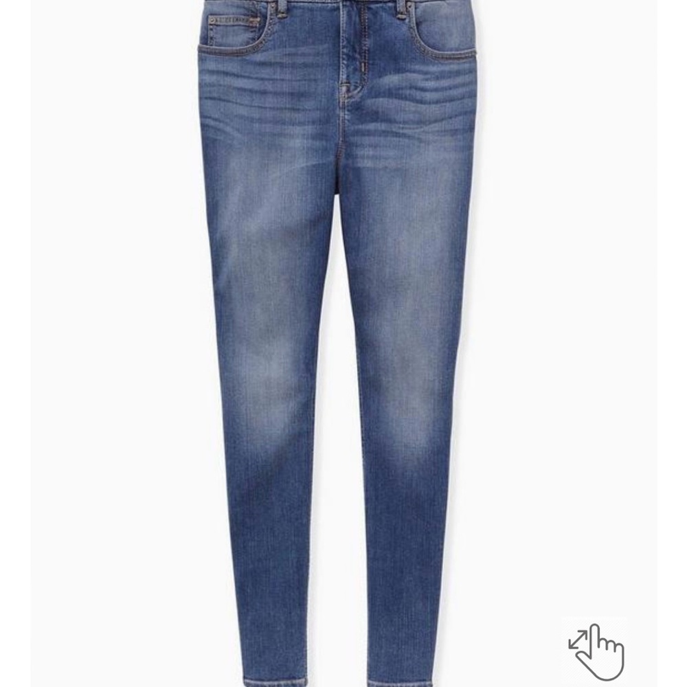 Torrid Bombshell skinny premium stretch jeans, brand new, never worn, size 20S